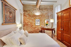 La Dimora Medievale Del Duca