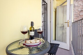 Ferrara Mercato Fancy Studio