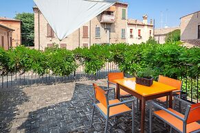 Ferrara Casa Dell'Archivòlto Con Garage