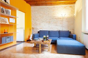 Ferrara Casa Dell'Archivòlto Con Garage