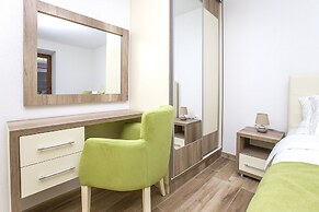 Apartments Mezini 11