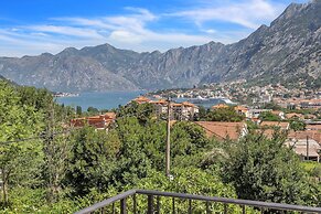 Apartments Mezini 11