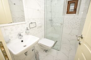 Apartments Mezini 11