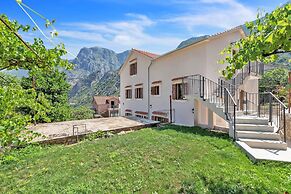 Apartments Mezini 11