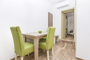 Apartments Mezini 11