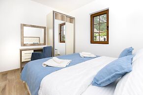 Apartments Mezini 11