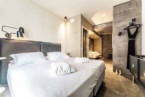 Neko Boutique Hotel