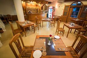 Win Unity Pyin Oo Lwin