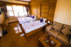 Win Unity Pyin Oo Lwin