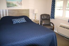 West Winds Motel & Cottages