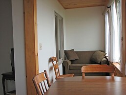 West Winds Motel & Cottages