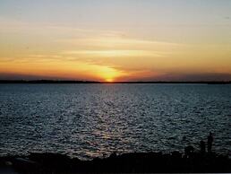 West Winds Motel & Cottages