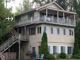 West Winds Motel & Cottages