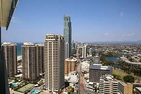Pelicanstay Surfer Paradise Condo Hotel