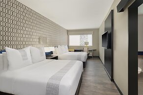 GLō Best Western Tulsa East Route 66
