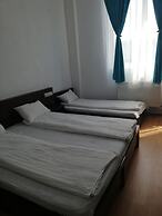 Hostel Valcea