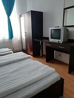 Hostel Valcea