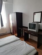 Hostel Valcea