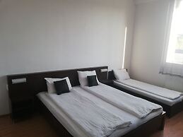 Hostel Valcea