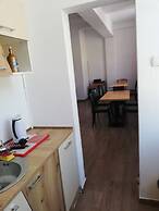 Hostel Valcea