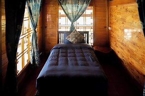 Khen Mong Nature hotel