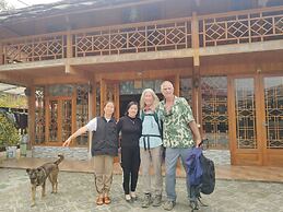 Khen Mong Nature hotel