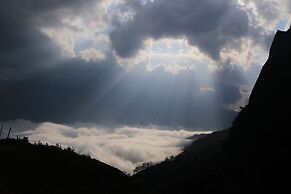 Khen Mong Nature hotel