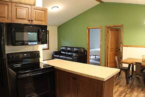 Trailhead Suites