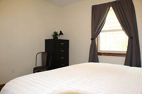 Trailhead Suites