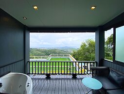 Phuket View Coffee and Resort