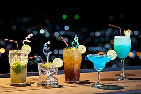 Phuket View Coffee and Resort