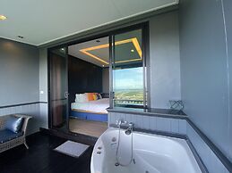 Phuket View Coffee and Resort