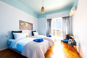 Your Home under the Acropolis Roofdeck