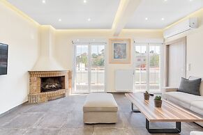 Serene Acropolis View Roofdeck