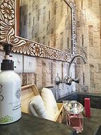 Gadea Boutique Hotel & Gadea Garden Restaurant
