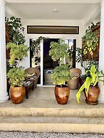 Gadea Boutique Hotel & Gadea Garden Restaurant