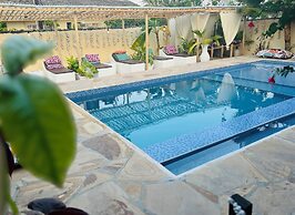 Gadea Boutique Hotel & Gadea Garden Restaurant
