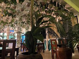 Gadea Boutique Hotel & Gadea Garden Restaurant