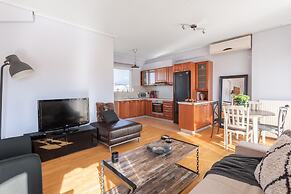 Penthouse w Acropolis View & Parking