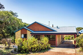 Cosy Corner by the BnB Collection