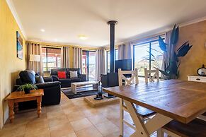 Cosy Corner by the BnB Collection