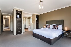 Cosy Corner by the BnB Collection