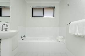 Cosy Corner by the BnB Collection