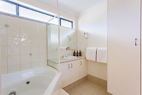 Cosy Corner by the BnB Collection