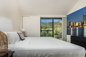 Cosy Corner by the BnB Collection