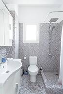 Island in the sky Acropolis & city views