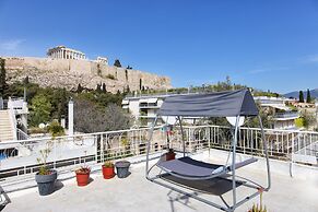 Yourhome under Acropolis Roofdeck w.view