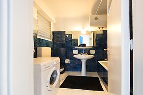 Yourhome under Acropolis Roofdeck w.view