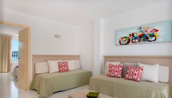 Apartamentos Calablanca