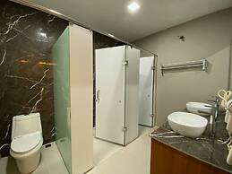 Alinson Boutique Resident Batam